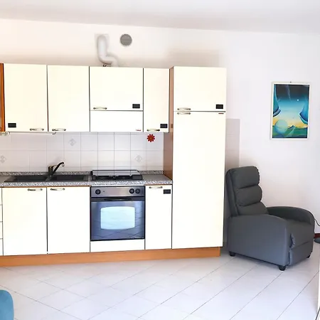 Daire Monolocale Completo Monza